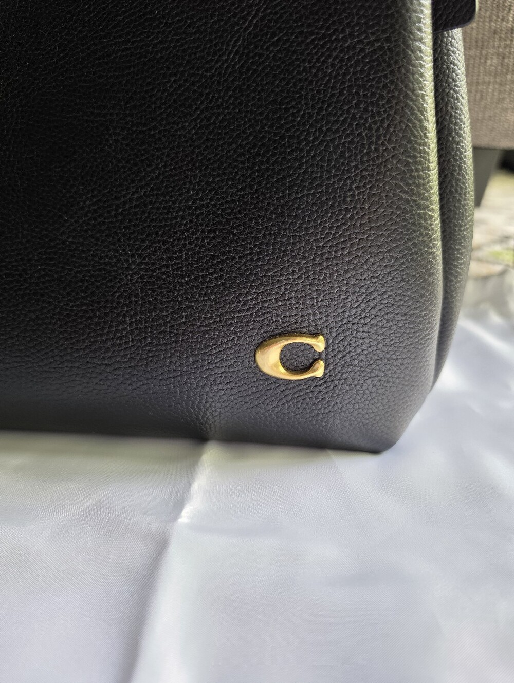 Coach Lana Shoulder Bag Black - Picture 4 of 14